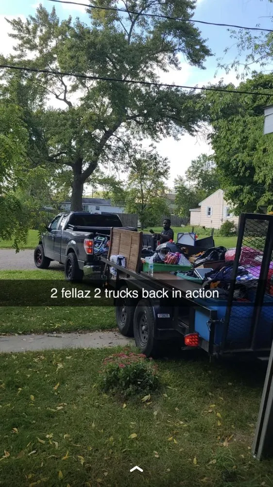 Expert outdoor landscaping in Kalamazoo, MI - 2 Fellaz 2 Trucks & Bros