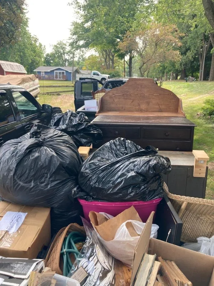 Top-rated lawn care service for outdoor upgrades in Kalamazoo, MI by 2 Fellaz 2 Trucks & Bros