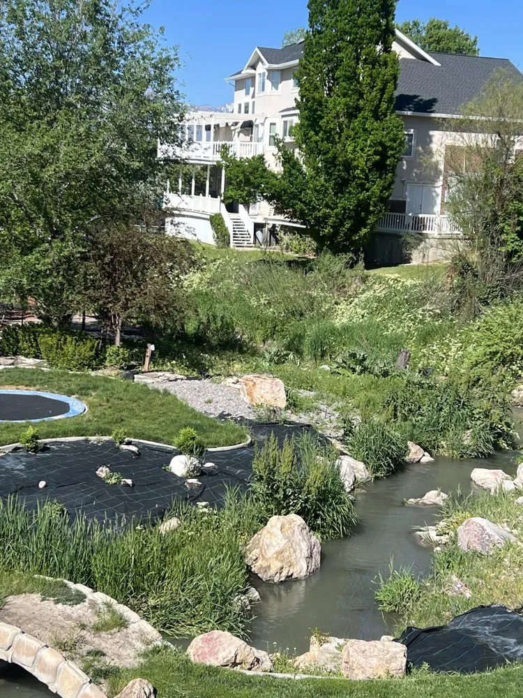 Top-rated landscaping services experts serving West Valley City, UT - 2 Green Diamonds