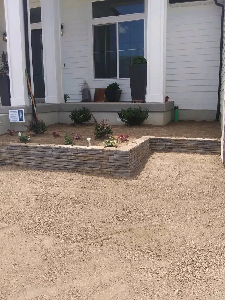 Professional yard cleanup service in West Valley City, UT by 2 Green Diamonds