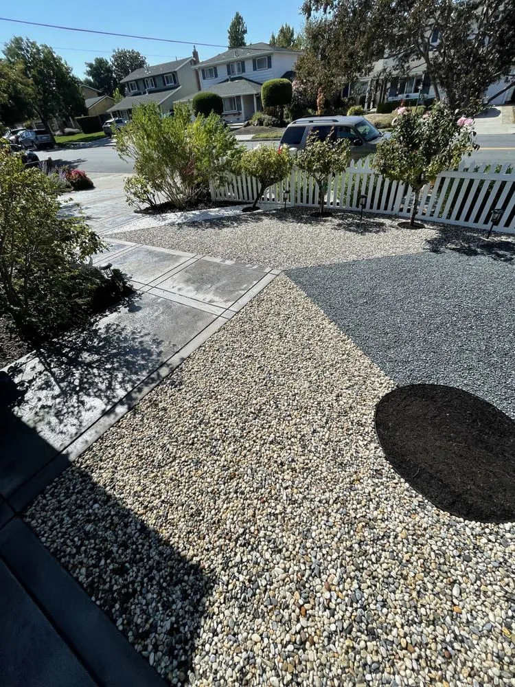 Reliable lawn care service for year-round maintenance across Sunnyvale, CA - 2 Green Landscaping & Maintenance