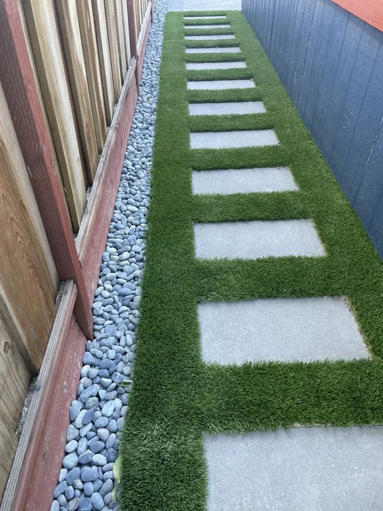 Local yard cleanup service in Sunnyvale, CA by 2 Green Landscaping & Maintenance