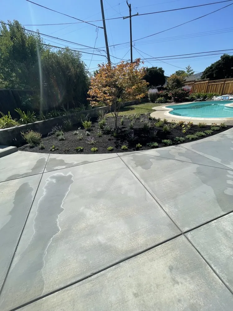 Affordable landscape design for residential properties across Sunnyvale, CA - 2 Green Landscaping & Maintenance