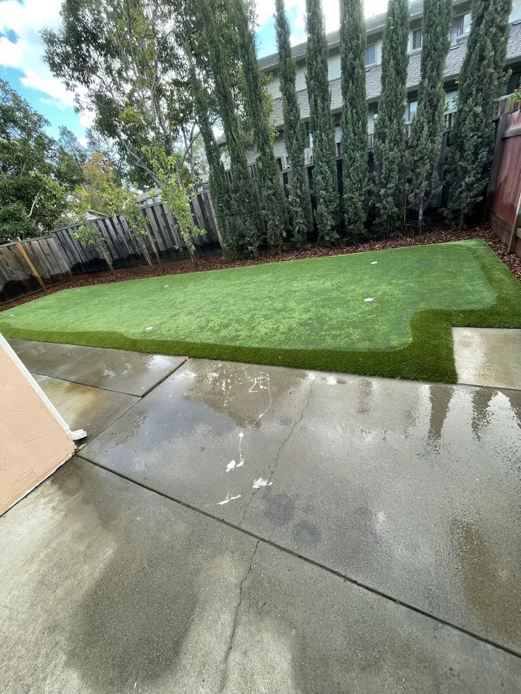 Trusted yard maintenance with custom design across Sunnyvale, CA - 2 Green Landscaping & Maintenance