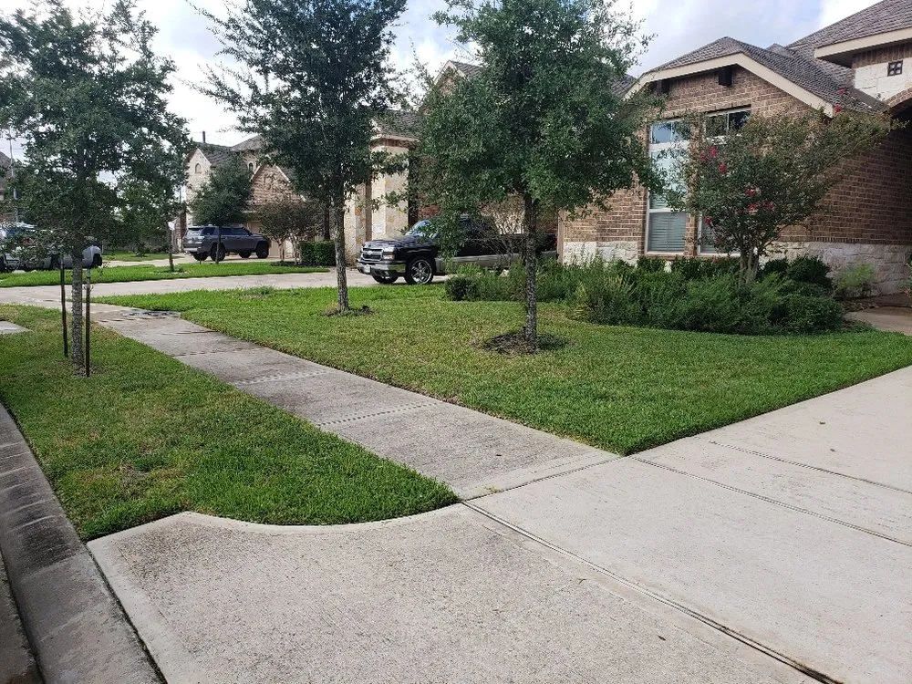 Reliable lawn mowing service in Arlington, TX - 2 Guys and a Goat Lawn Services