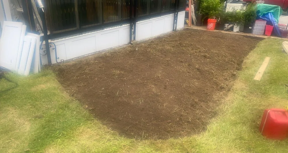 Affordable landscape design for year-round maintenance across Chardon, OH - 2 Guys and A Weedwacker