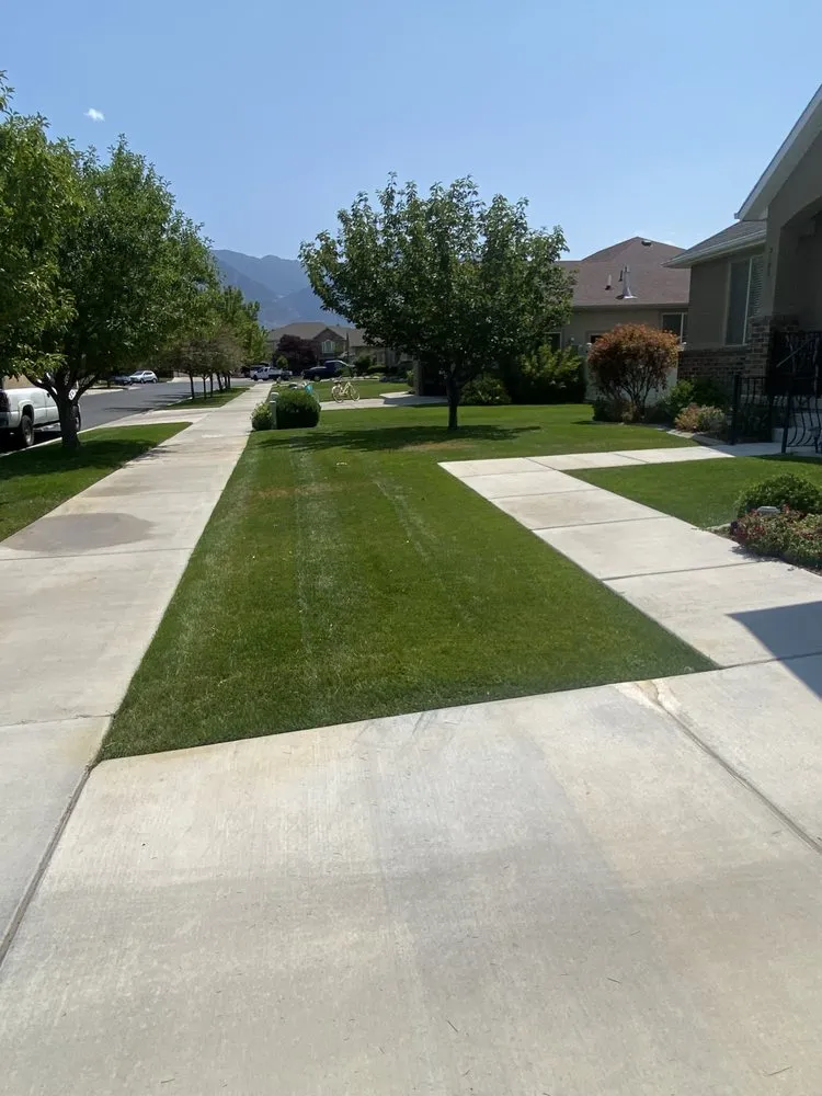 Local lawn mowing service for homes in Pleasant Grove, UT by 2 Guys Lawn Care