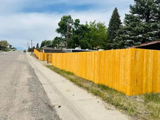 2 Hands Oilfield Logo