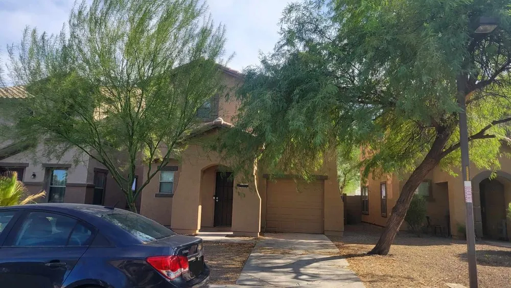 Local lawn care service for beautiful yards in Chandler, AZ by 2 Hernandez Landscaping