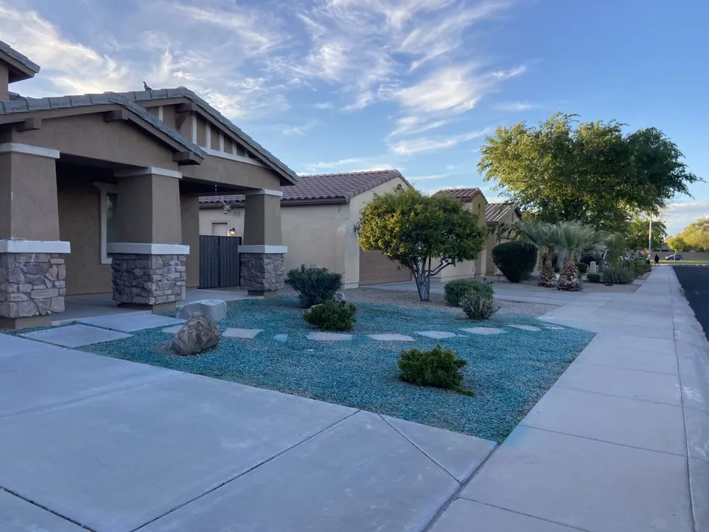 Professional yard maintenance experts serving Chandler, AZ - 2 Hernandez Landscaping