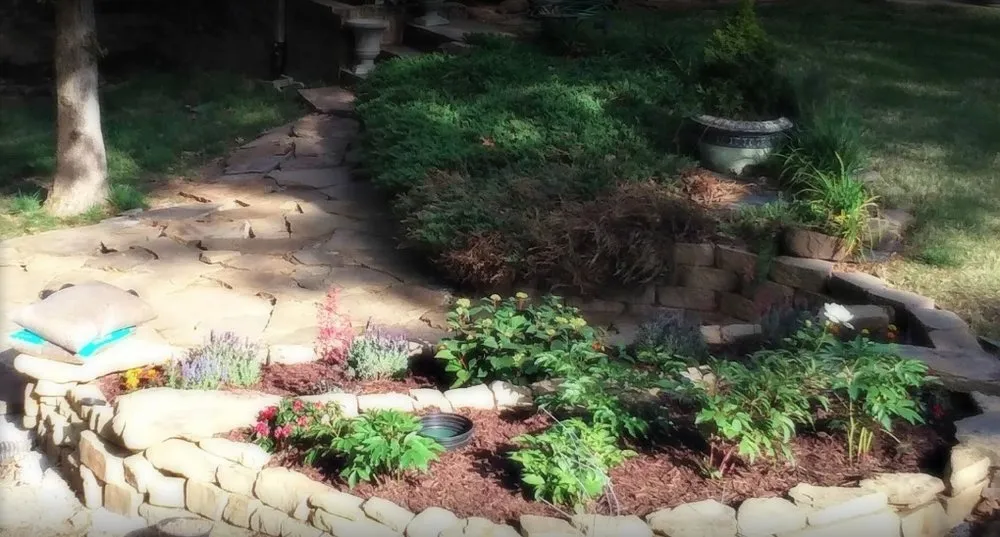 Professional yard maintenance experts serving Noel, MO - 2 J's & Sons