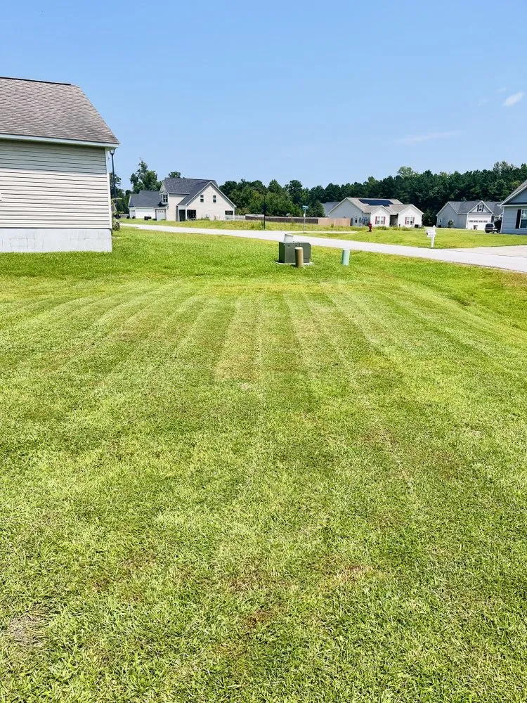 Trusted lawn mowing service in Jacksonville, NC - 2 Kids Lawn Care