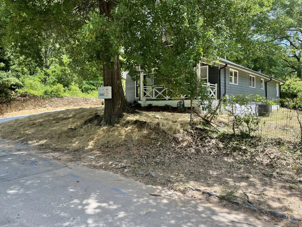 Top-rated residential landscaping in East Point, GA - 2 Men A Truck And A Trailer