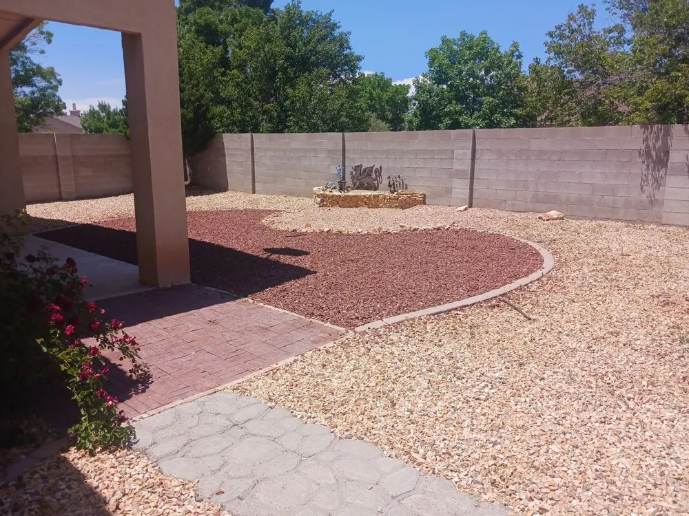 Reliable garden landscaping for homes in Albuquerque, NM by 2 Neighbors Work