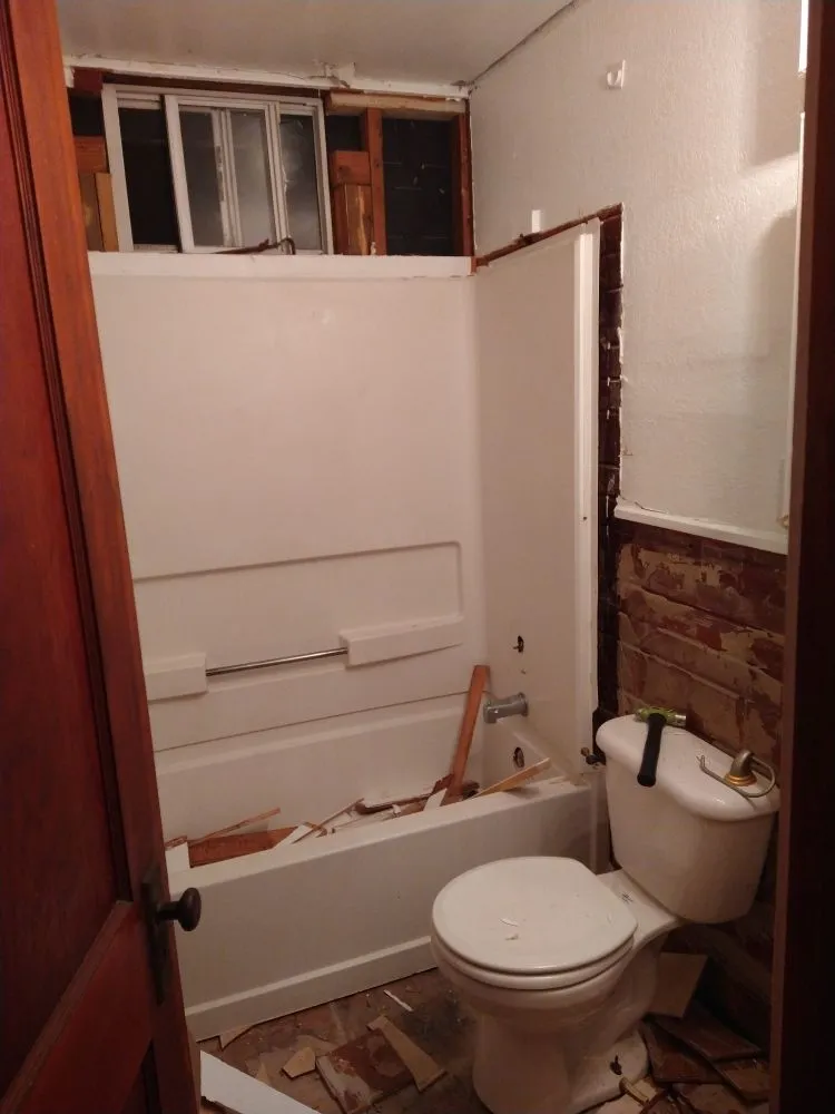 Reliable landscaping services for beautiful yards across Sarasota, FL - 2 No Limit Handyman Services