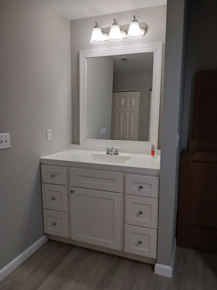 Expert outdoor landscaping experts serving Sarasota, FL - 2 No Limit Handyman Services