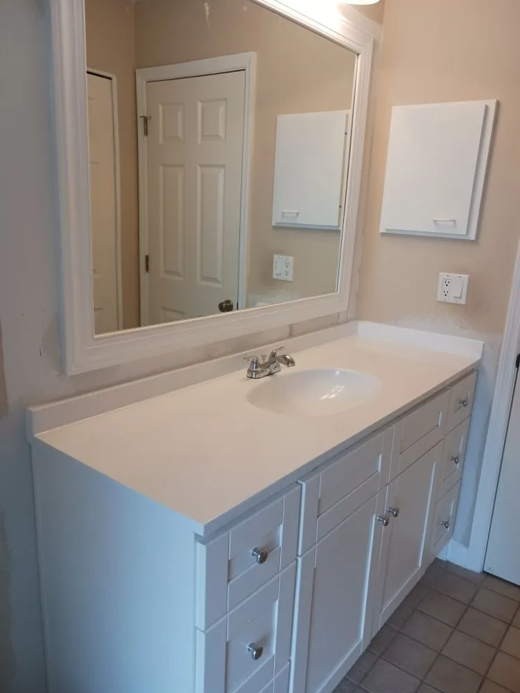 Top-rated lawn mowing service experts serving Sarasota, FL - 2 No Limit Handyman Services