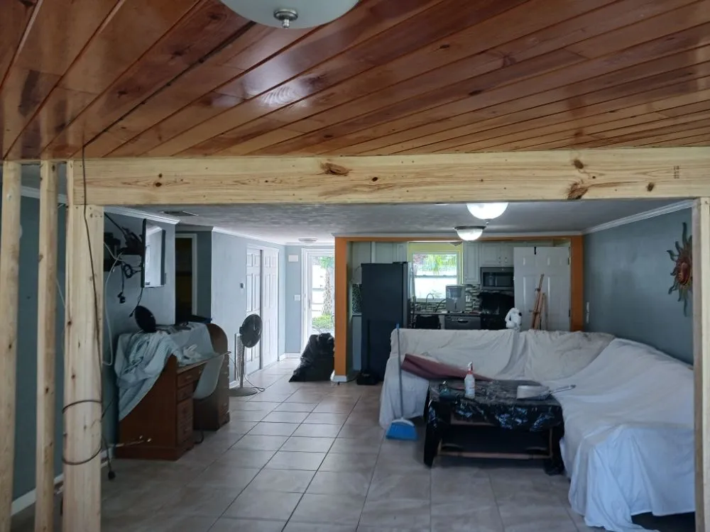 Trusted lawn care service in Sarasota, FL - 2 No Limit Handyman Services