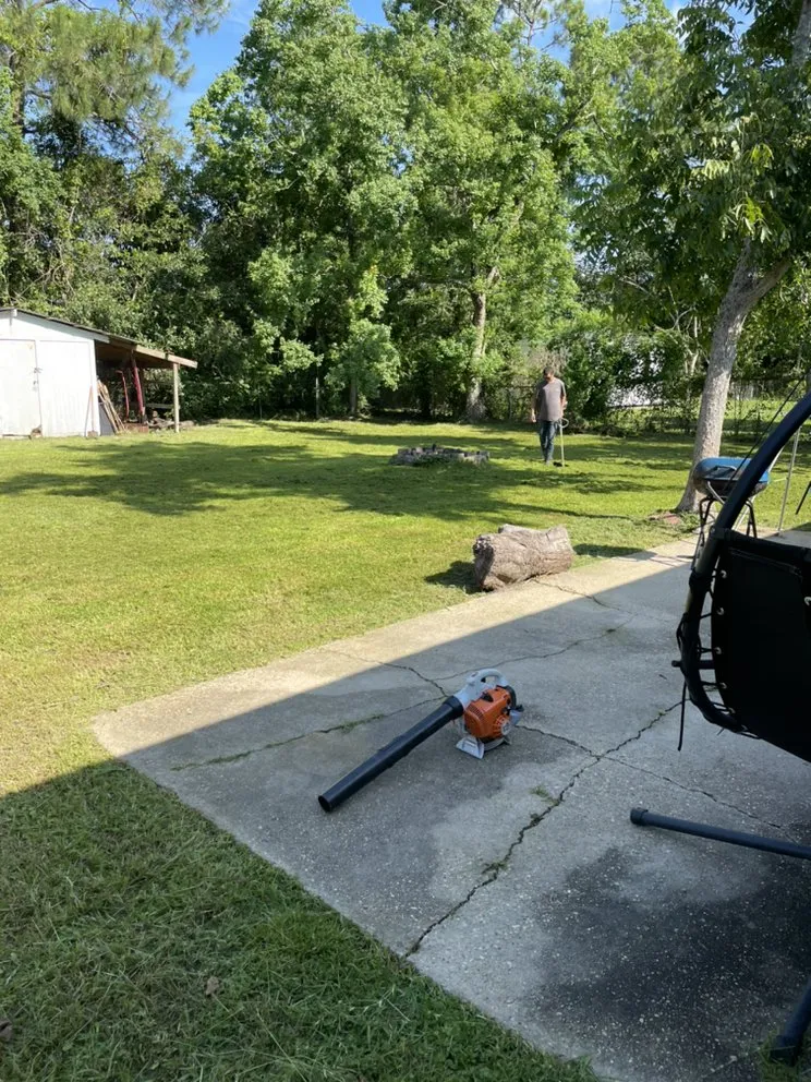 Top-rated lawn care service experts serving Saucier, MS - 2 Ol Boys Services