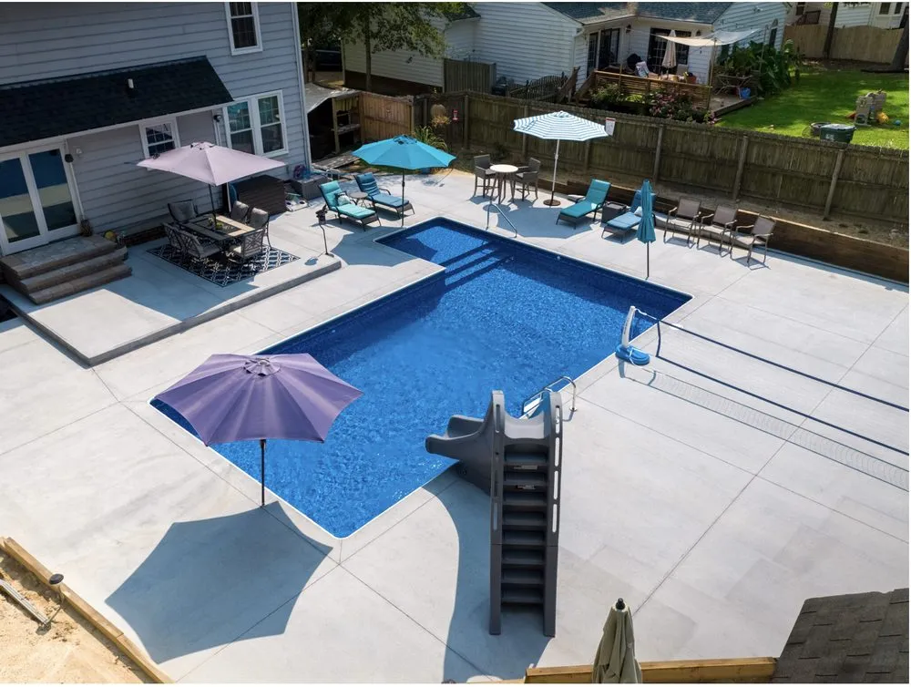 Expert lawn care service in Richmond, VA by 2012 Southside Landscaping