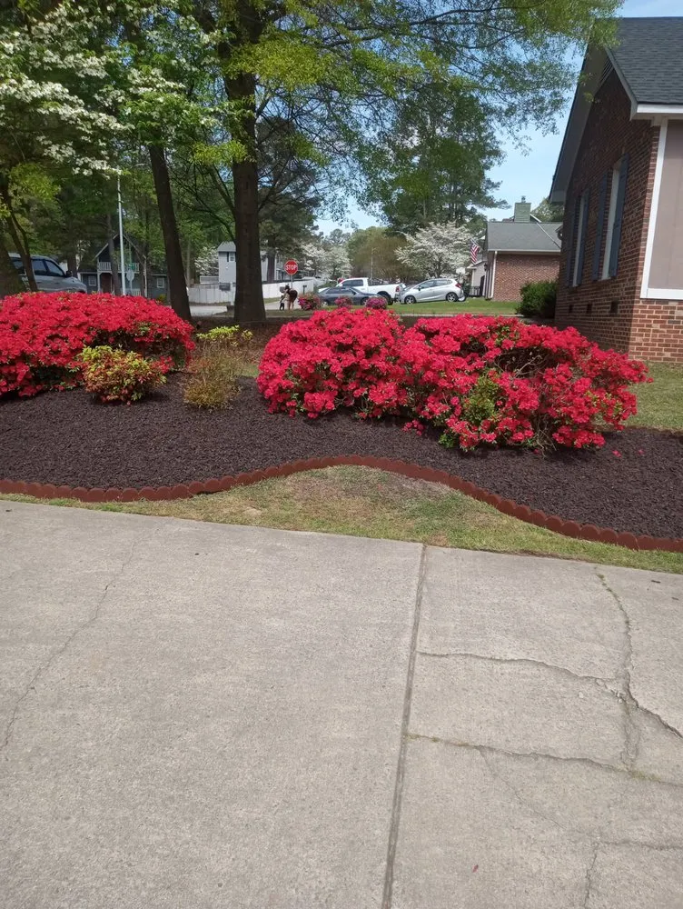 Custom outdoor landscaping in Linden, NC - 208 Gomez Lawn Care