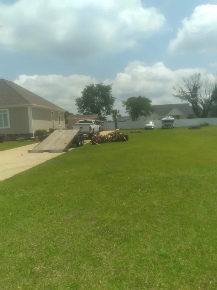 Affordable outdoor landscaping in Linden, NC by 208 Gomez Lawn Care