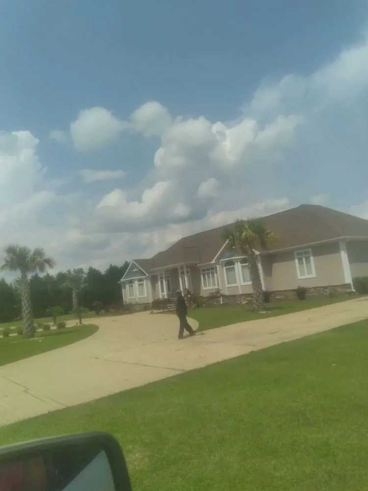 Custom garden landscaping in Linden, NC - 208 Gomez Lawn Care