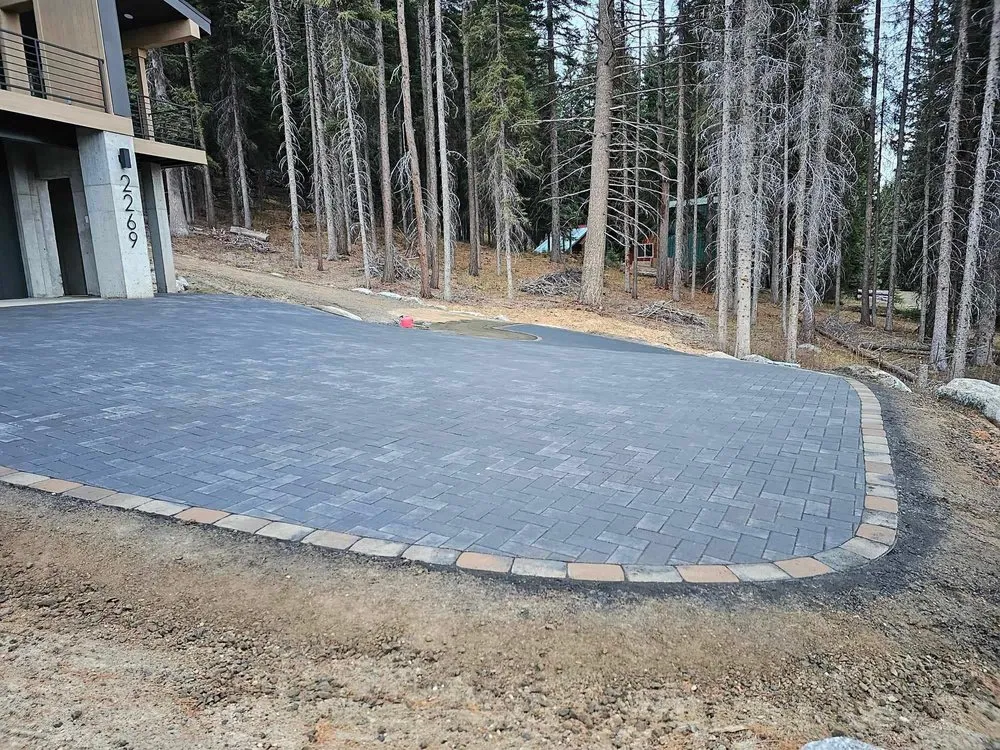 Trusted landscape installation in Garden City, ID by 208 Specialties