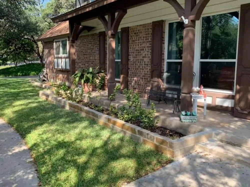 Custom garden landscaping for beautiful yards across Leon Valley, TX - 210 Landscape