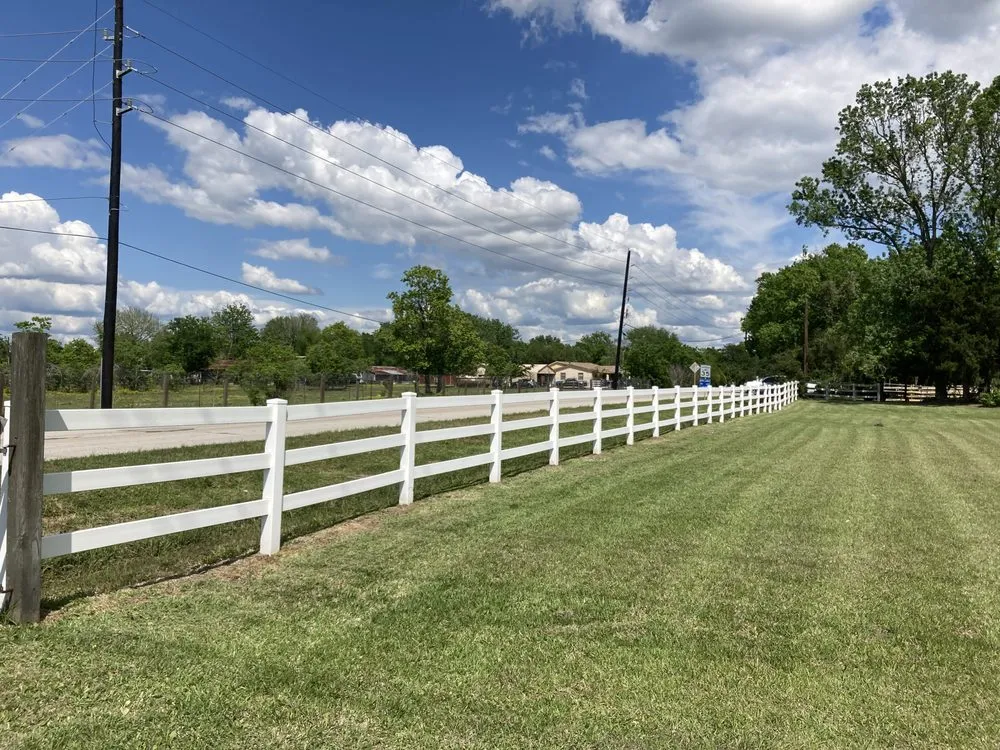 Custom lawn mowing service for residential properties across Huffman, TX - 2100 Lawn Cutters