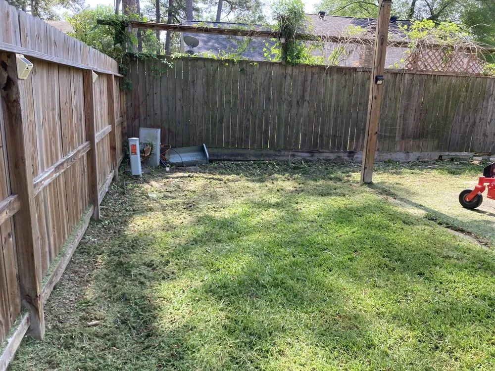 Expert landscape design experts serving Huffman, TX - 2100 Lawn Cutters
