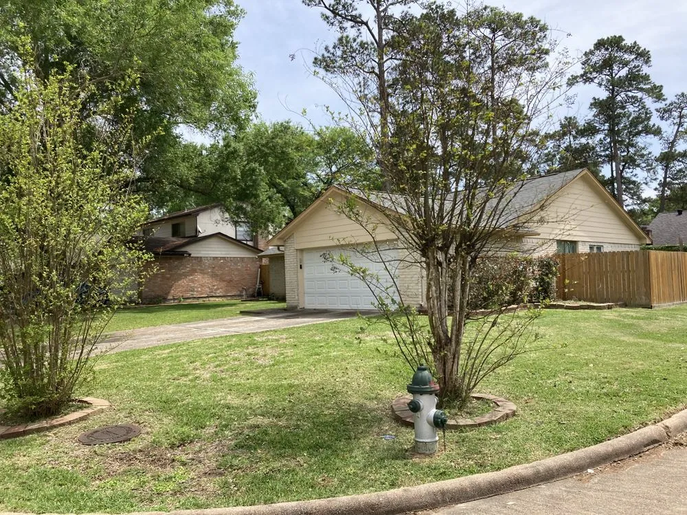 Trusted landscaping services in Huffman, TX by 2100 Lawn Cutters