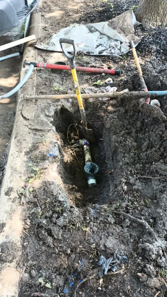 Affordable lawn mowing service for residential properties in Farmers Branch, TX by 214 Irrigation Design