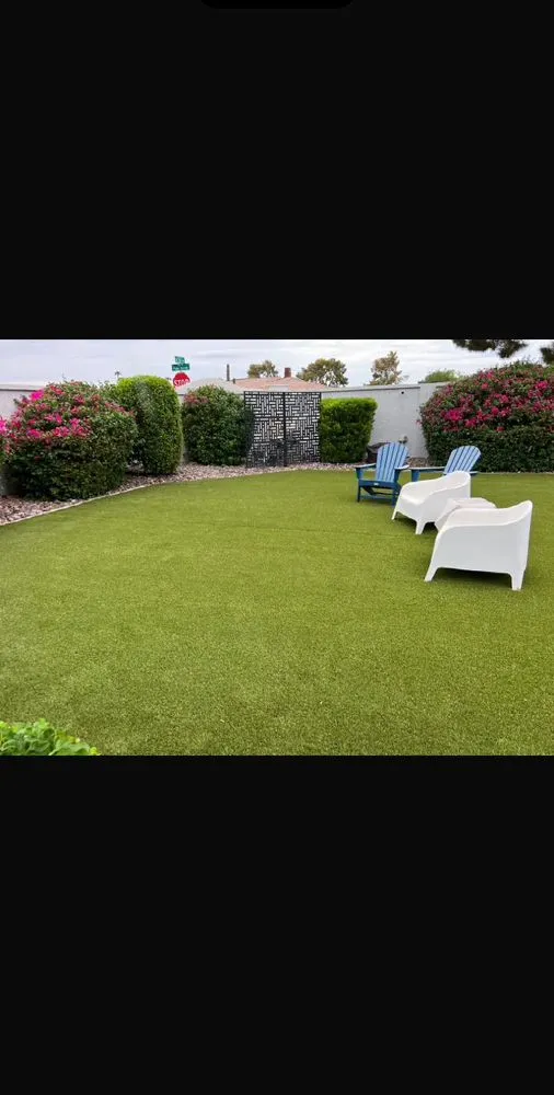 Professional residential landscaping with custom design in Phoenix, AZ by 24/7 Landscape Services