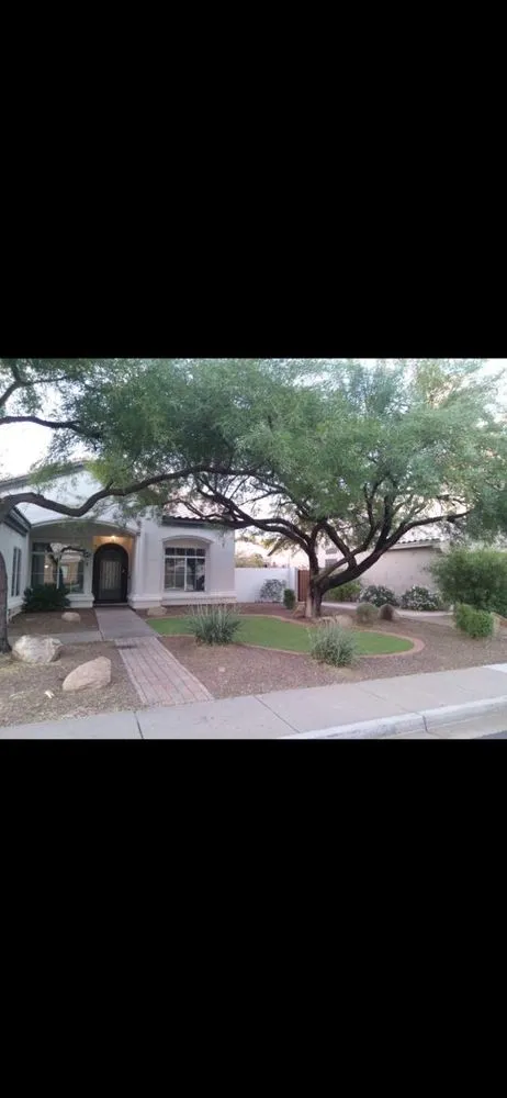 Custom lawn care service for residential properties across Phoenix, AZ - 24/7 Landscape Services