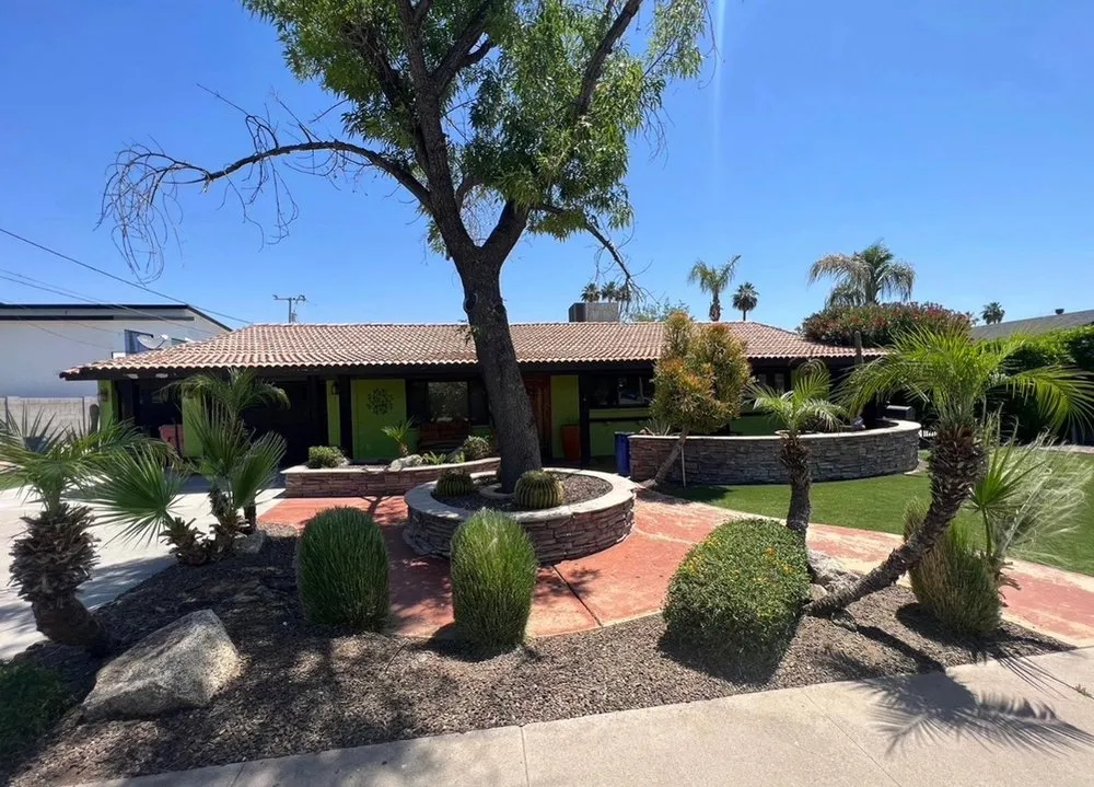 Local lawn care service for residential properties across Phoenix, AZ - 24/7 Landscape Services