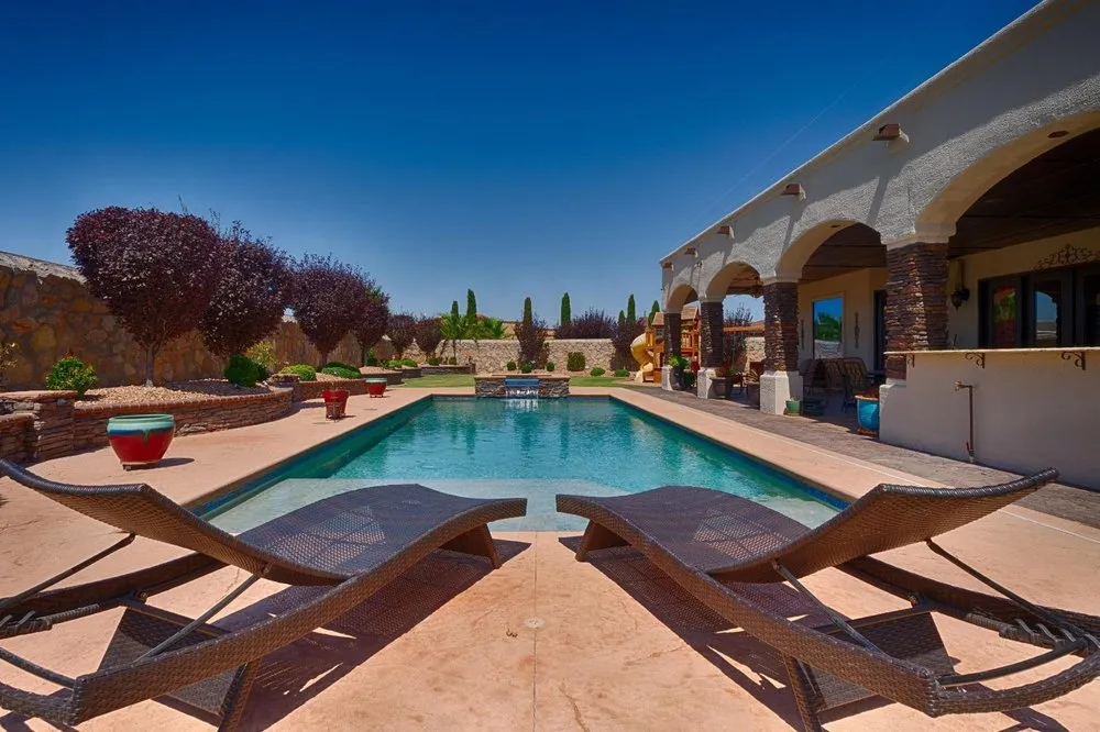 Expert garden landscaping experts serving El Paso, TX - 24k Custom Homes, Construction and Landscaping