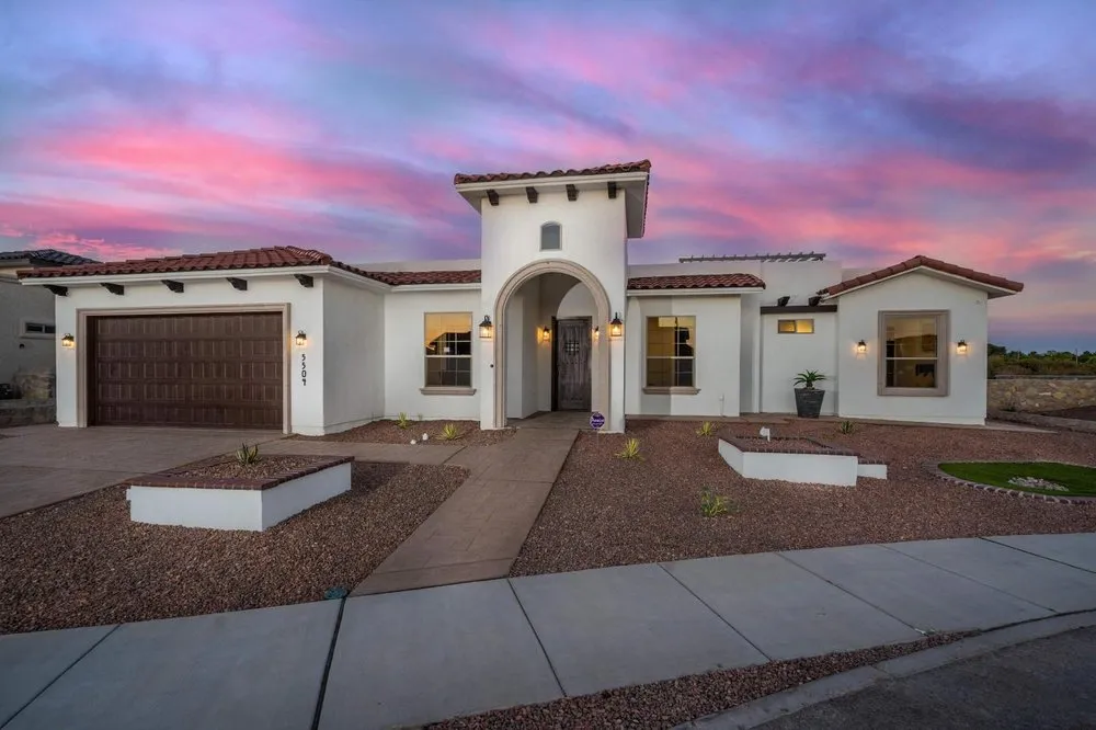 Professional landscape design in El Paso, TX by 24k Custom Homes, Construction and Landscaping