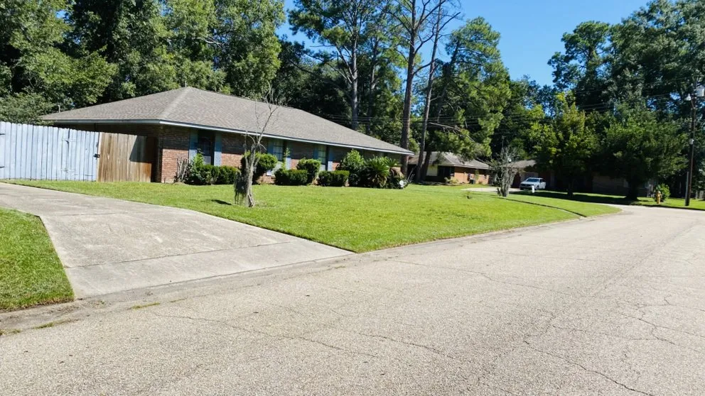 Local landscape design for year-round maintenance across Baton Rouge, LA - 2717 Lawncare & Landscaping