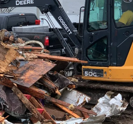 Affordable lawn mowing service experts serving Raceland, LA - 28 Blue Construction