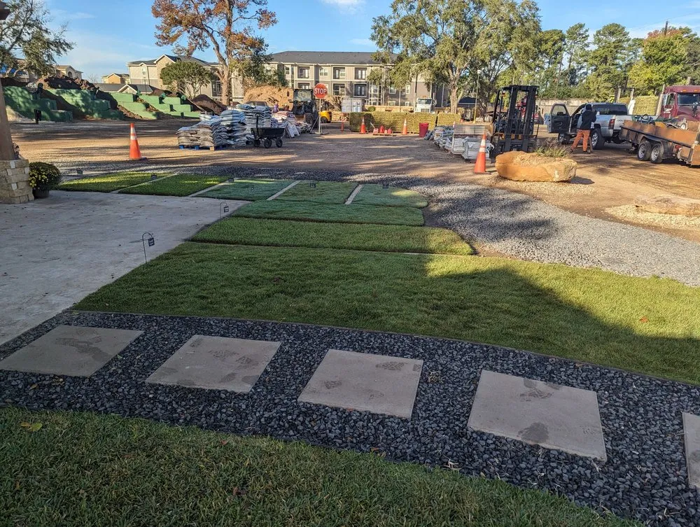 Affordable landscaping services in Cypress, TX by 290 Grass