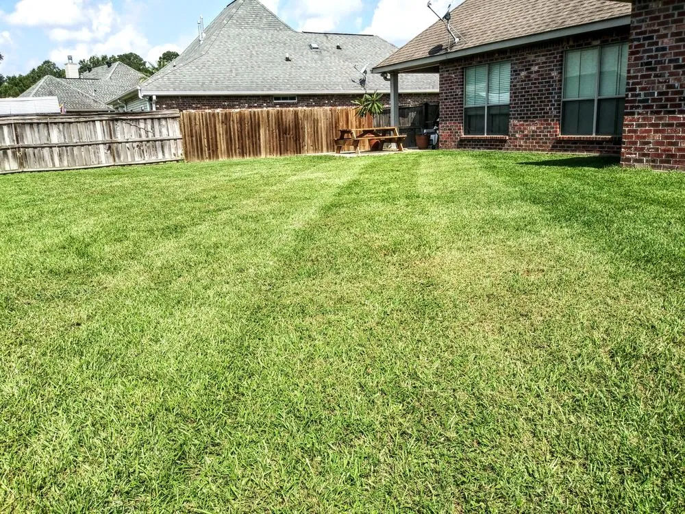 Local garden landscaping in Hammond, LA by 2A Brother's Lawn Care Services