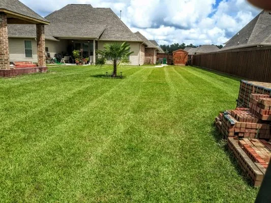 2A Brother's Lawn Care Services Logo