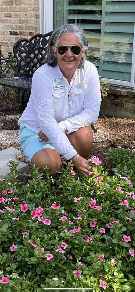 Affordable landscaping services with custom design in Katy, TX by 2Gals Landscaping And Construction