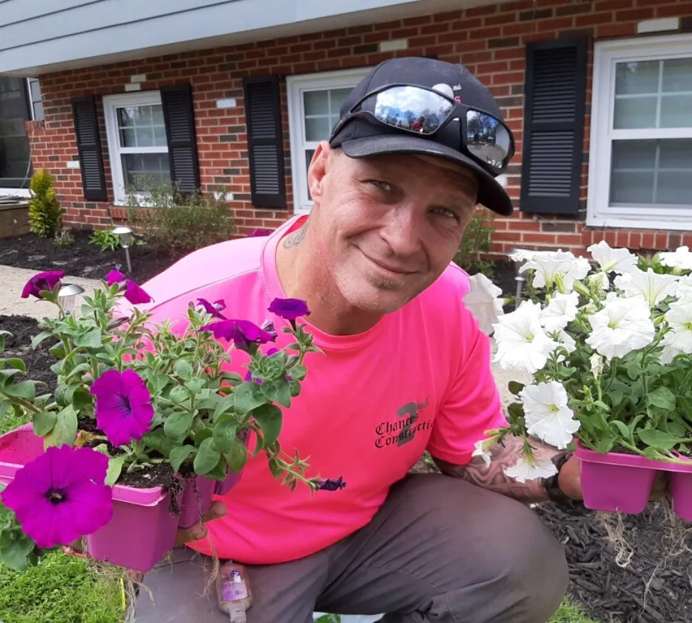 Local outdoor landscaping experts serving Willoughby, OH - 2nd Chances