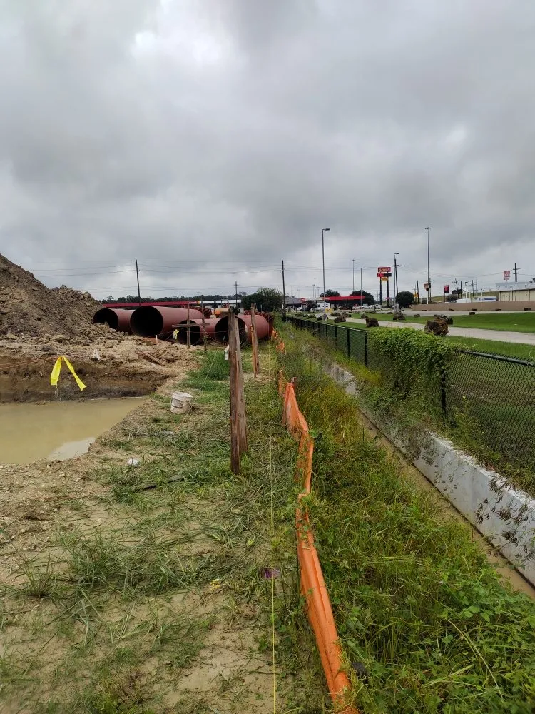 Reliable residential landscaping in Mont Belvieu, TX by 2Neww Beginningz Handyman Services