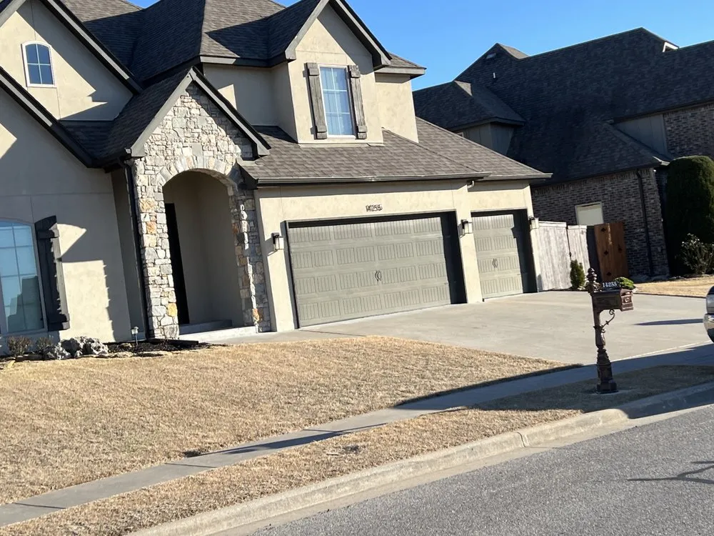 Reliable lawn mowing service in Broken Arrow, OK by 2way pros