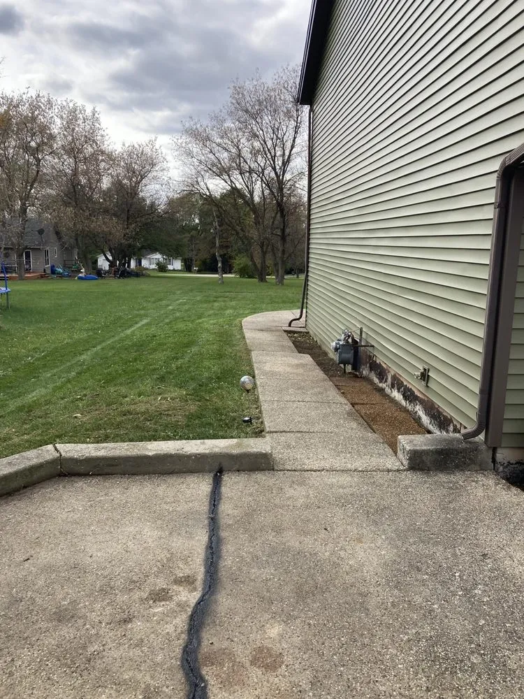 Affordable yard cleanup service experts serving Poplar Grove, IL - 3 Bros Landscaping and Painting