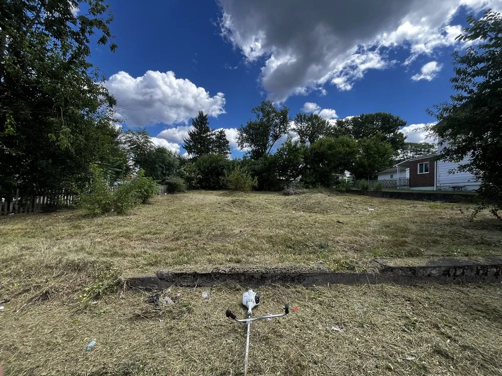 Affordable lawn care service in Dunbar, PA - 3 Bros Lawn Care