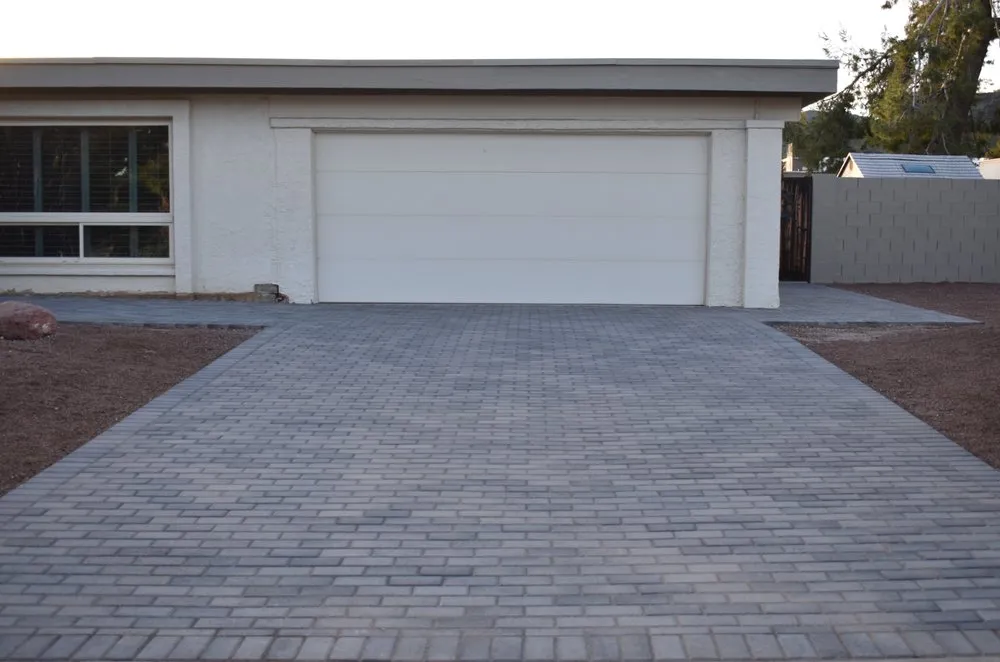 Professional garden landscaping experts serving Phoenix, AZ - 3 Brothers Pavers